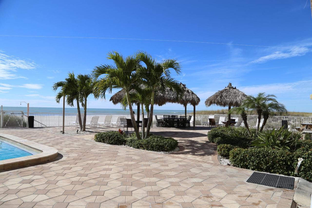 201 Sandy Shores Condos St. Pete Beach Extérieur photo