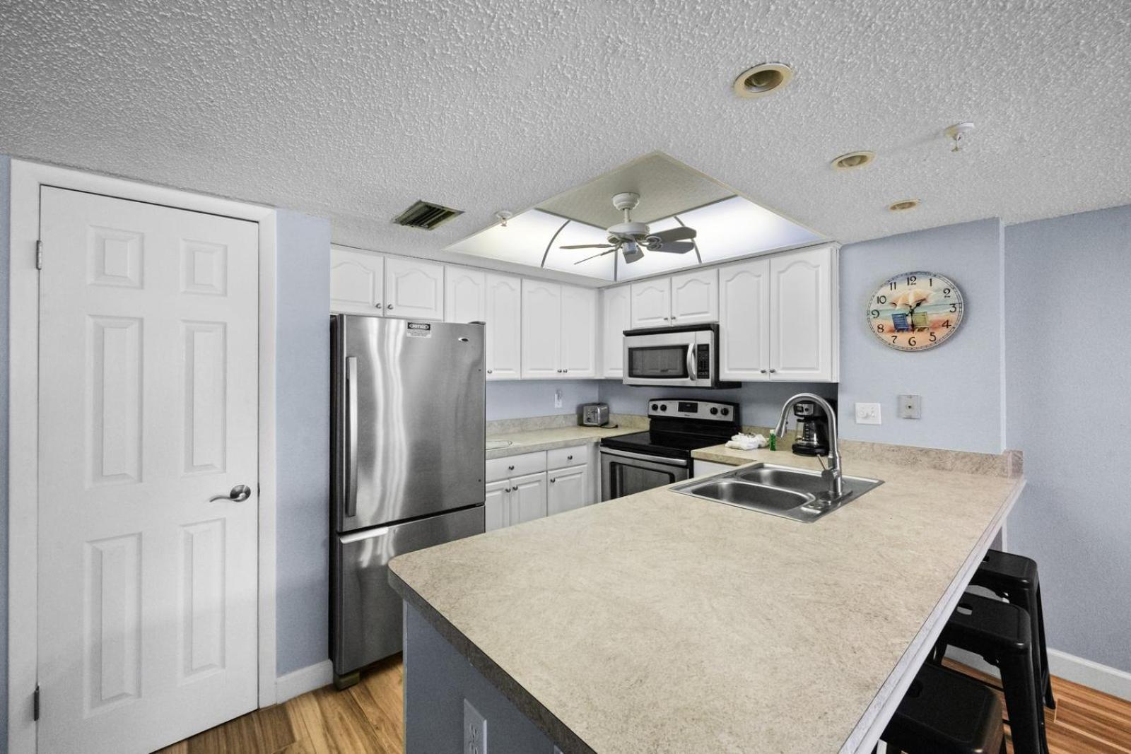 201 Sandy Shores Condos St. Pete Beach Extérieur photo