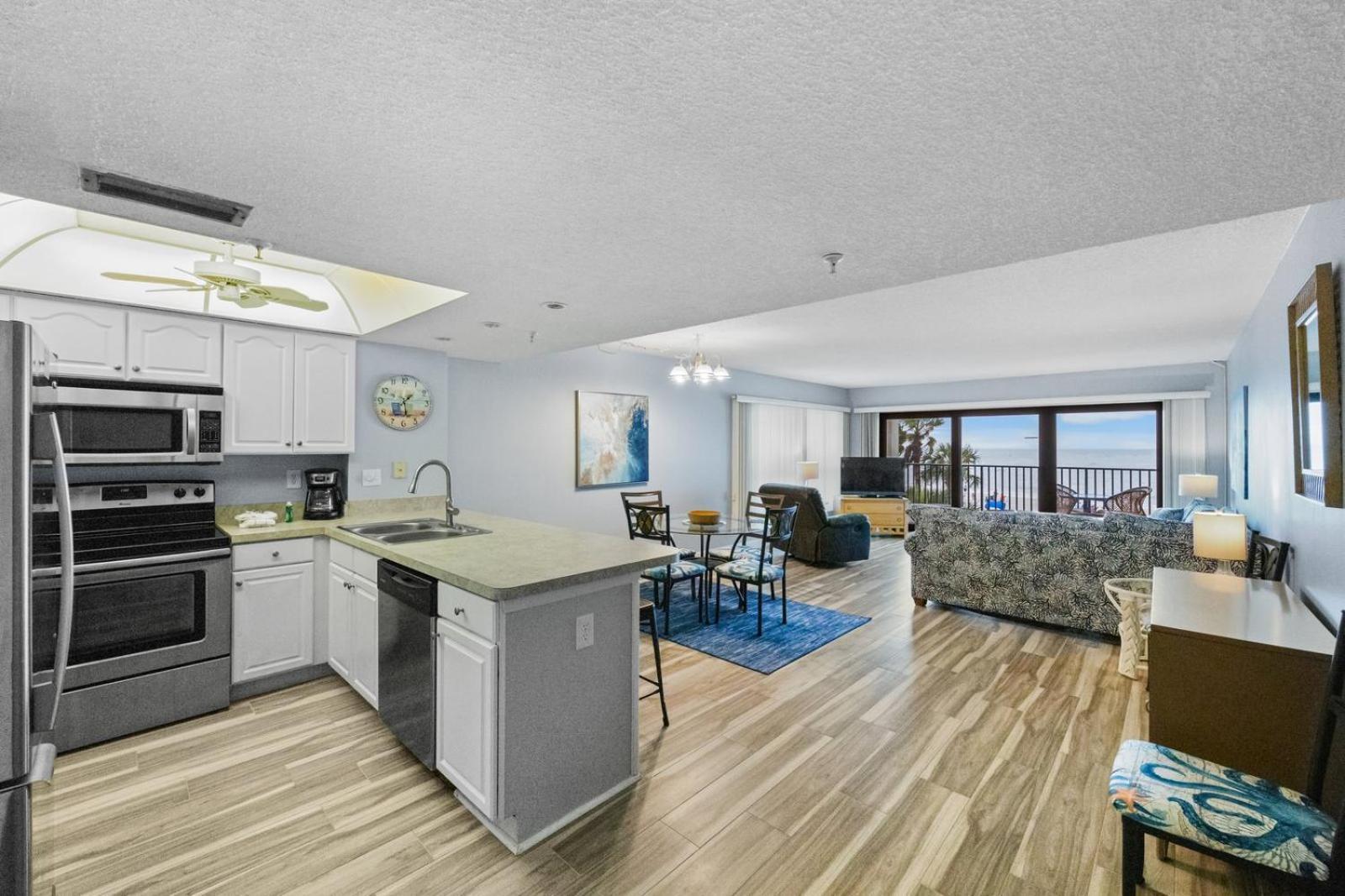 201 Sandy Shores Condos St. Pete Beach Extérieur photo